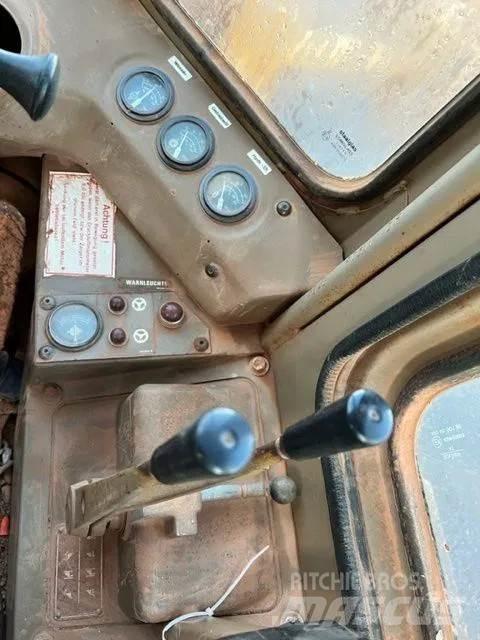 CAT 966D Tekerlekli yükleyiciler