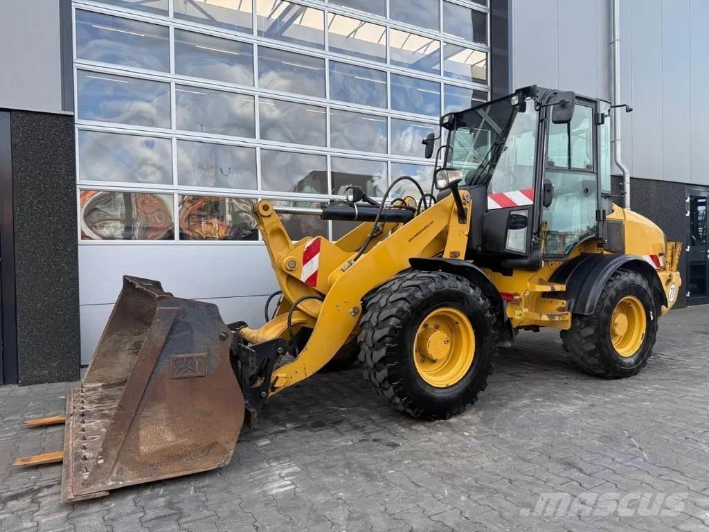 CAT 908H2 Tekerlekli yükleyiciler
