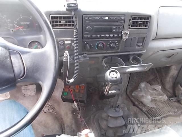 Ford 750 XLT Diger kamyonlar