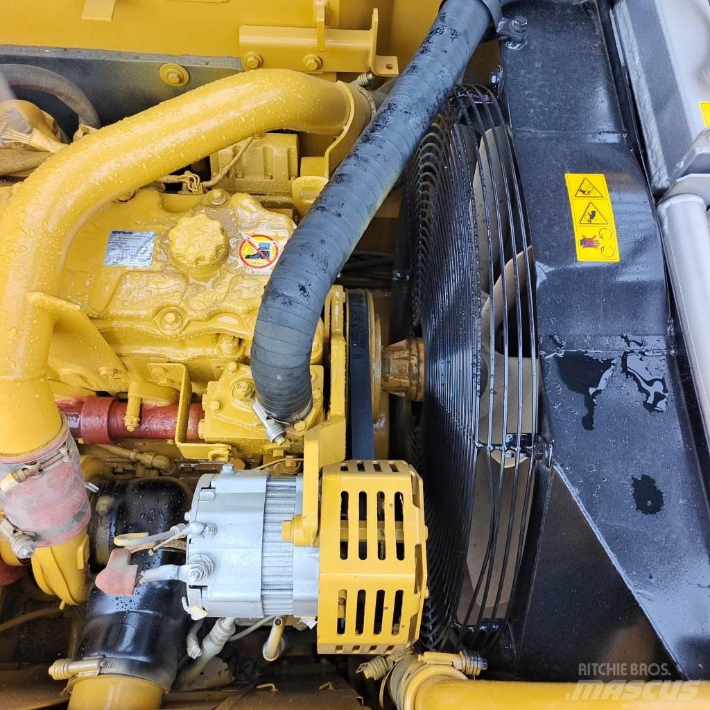 CAT 320 D Paletli ekskavatörler