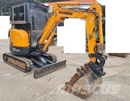 Hyundai Robex 25 Z Mini ekskavatörler, 7 tona dek