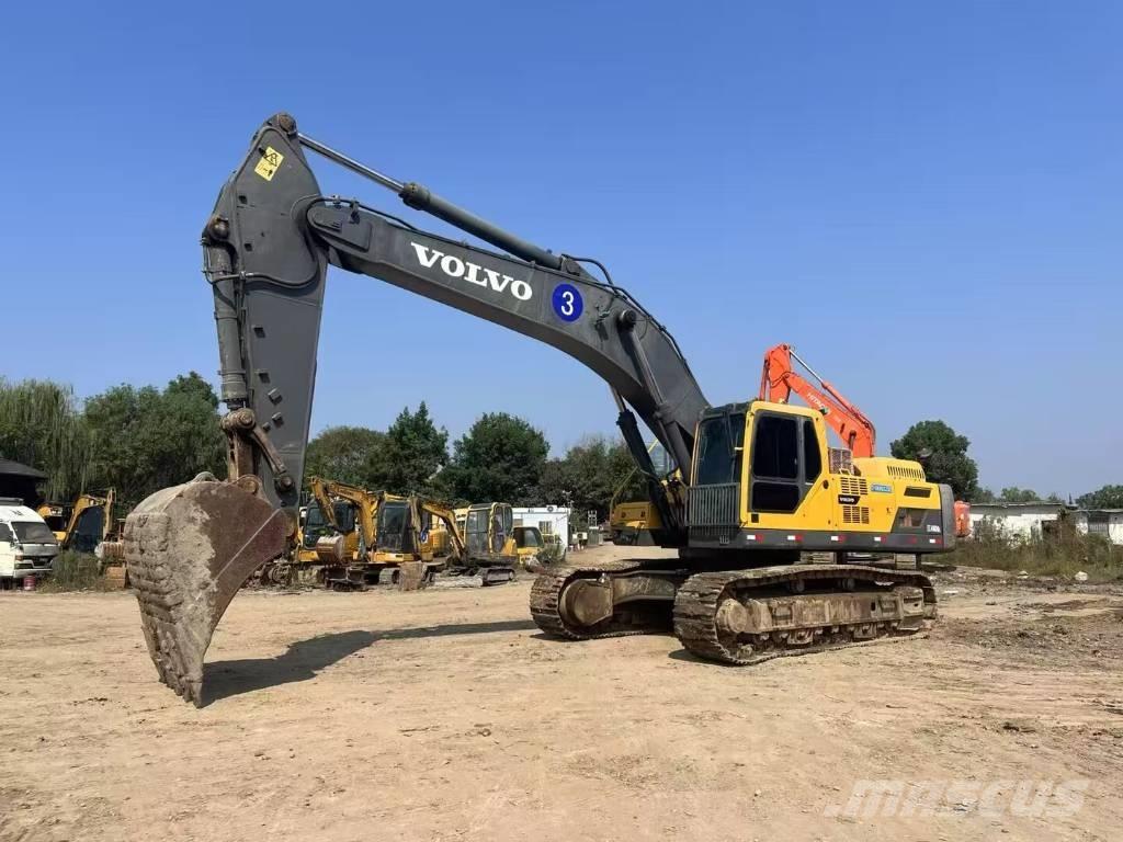 Volvo EC 460 B LC Paletli ekskavatörler
