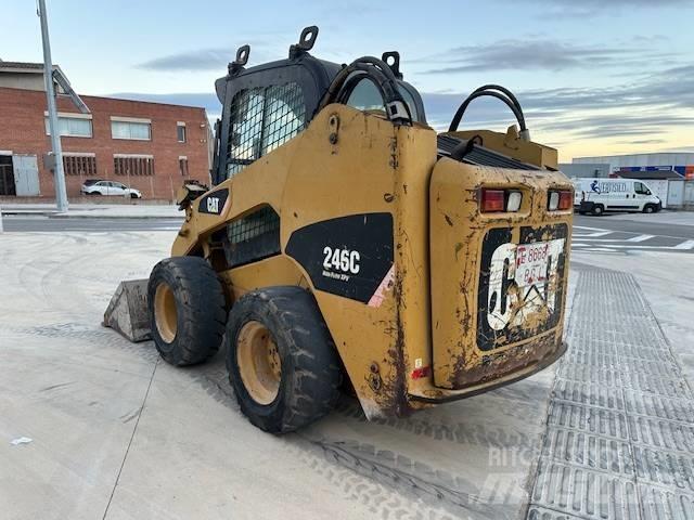CAT 246 C Skid steer loderler