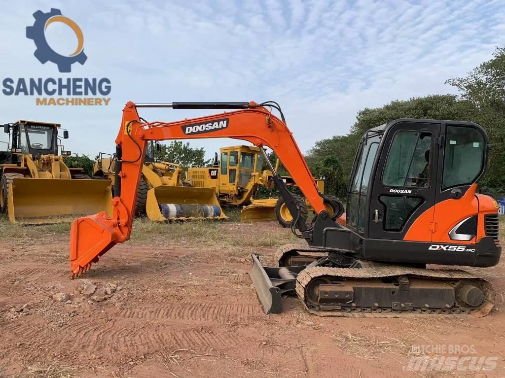 Doosan DX 55 Mini ekskavatörler, 7 tona dek