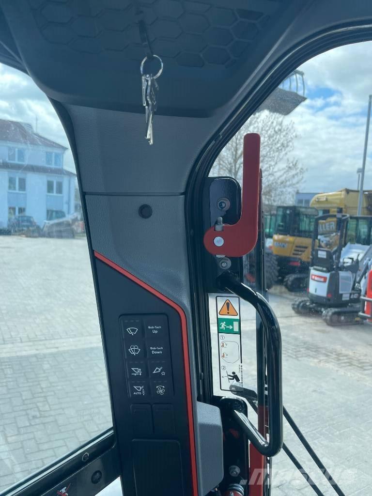Bobcat T86 Paletli yükleyiciler