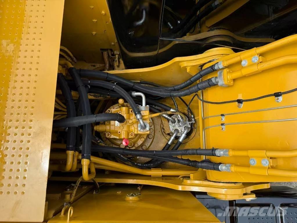 CAT 320 D L Paletli ekskavatörler