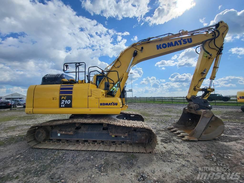 Komatsu PC210-11E0 Paletli ekskavatörler