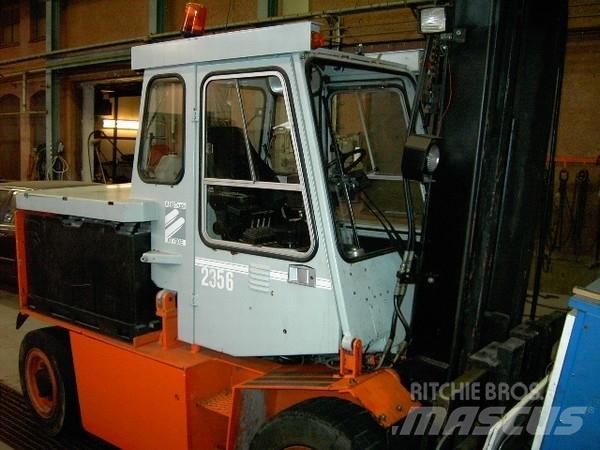 ABB AT 700 Elektrikli forkliftler