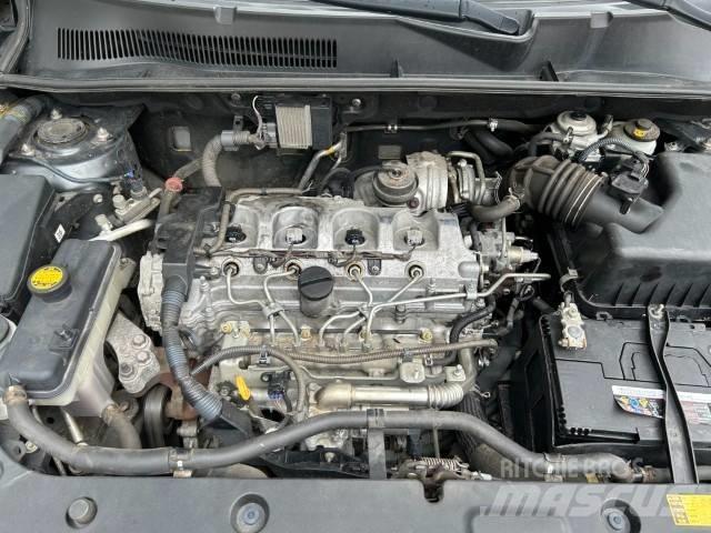 Toyota RAV-4 Otomobiller