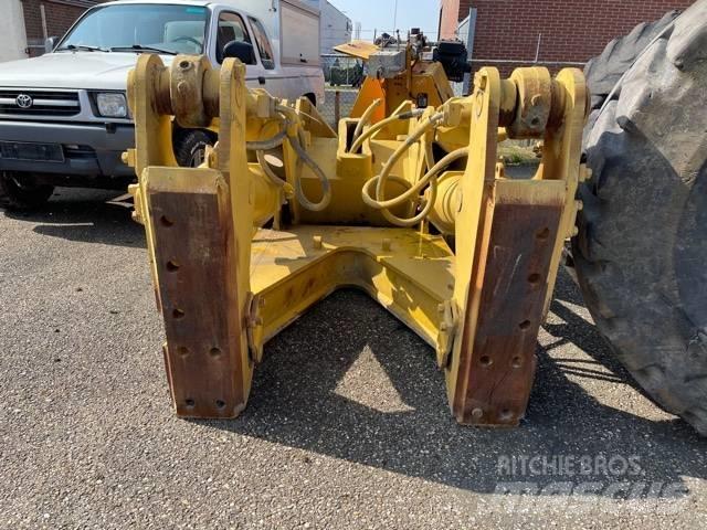 CAT D 8 R Ripper Diger parçalar
