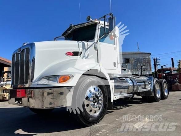 Peterbilt 384 Çekiciler