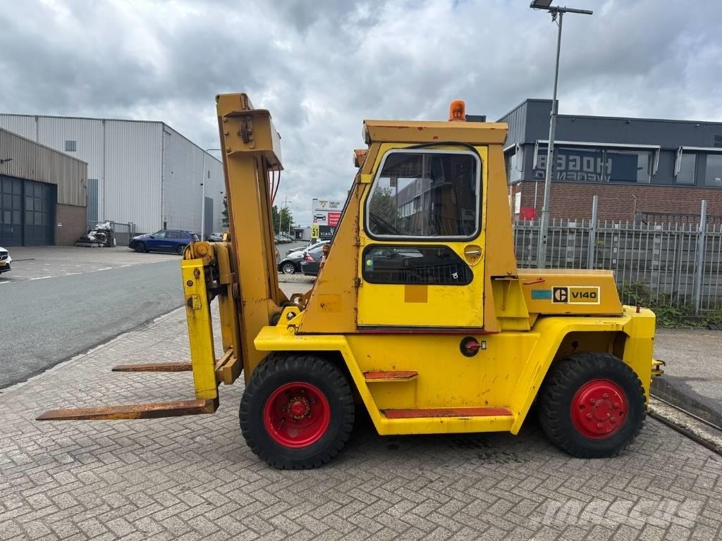CAT V 140 Dizel forkliftler