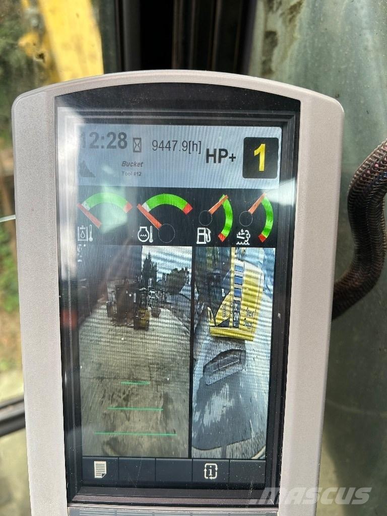 CAT 336 F L Paletli ekskavatörler