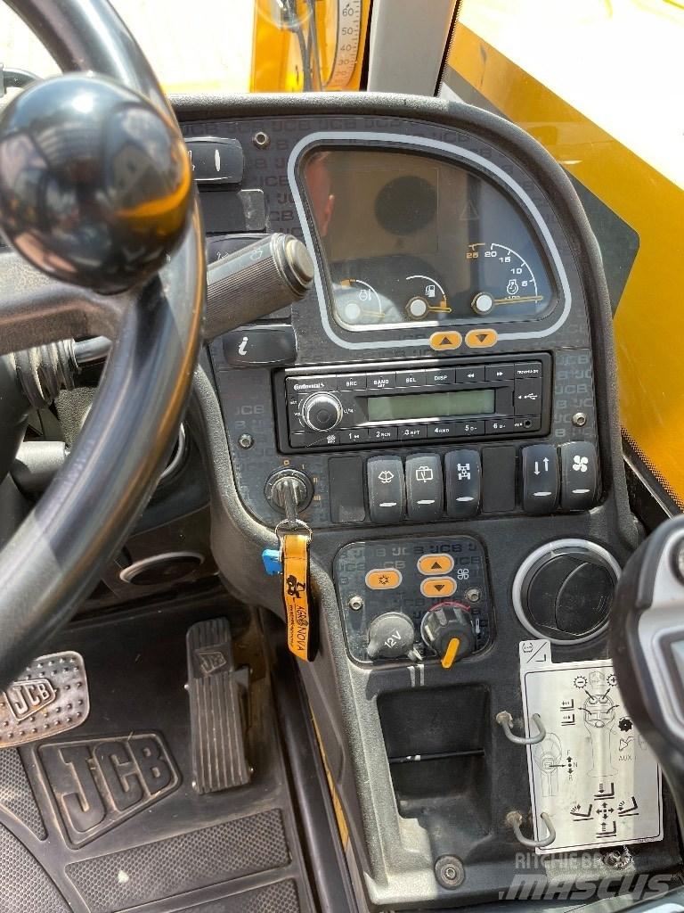 JCB 541-70 Agri Plus Tarimsal teleskopik yükleyiciler