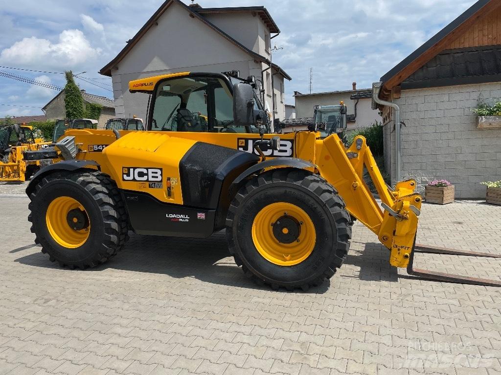 JCB 541-70 Agri Plus Tarimsal teleskopik yükleyiciler