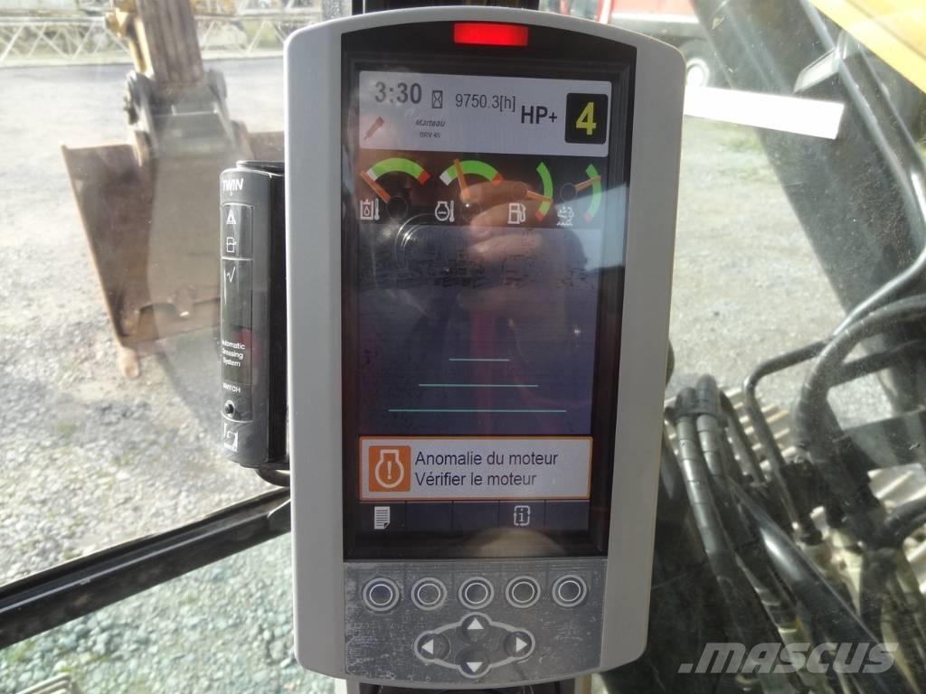 CAT 326 F Paletli ekskavatörler