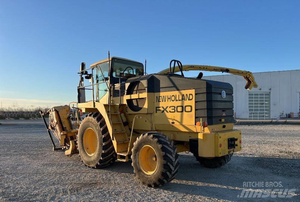 New Holland FX 300 Kendi yürür silaj makinalari