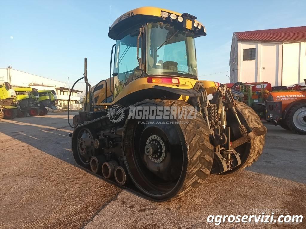 Challenger 745 B Traktörler