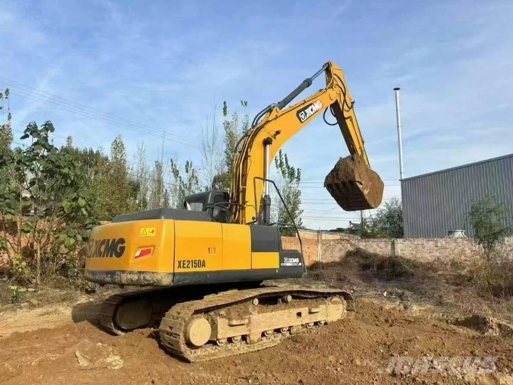 XCMG XE 215 DA Paletli ekskavatörler