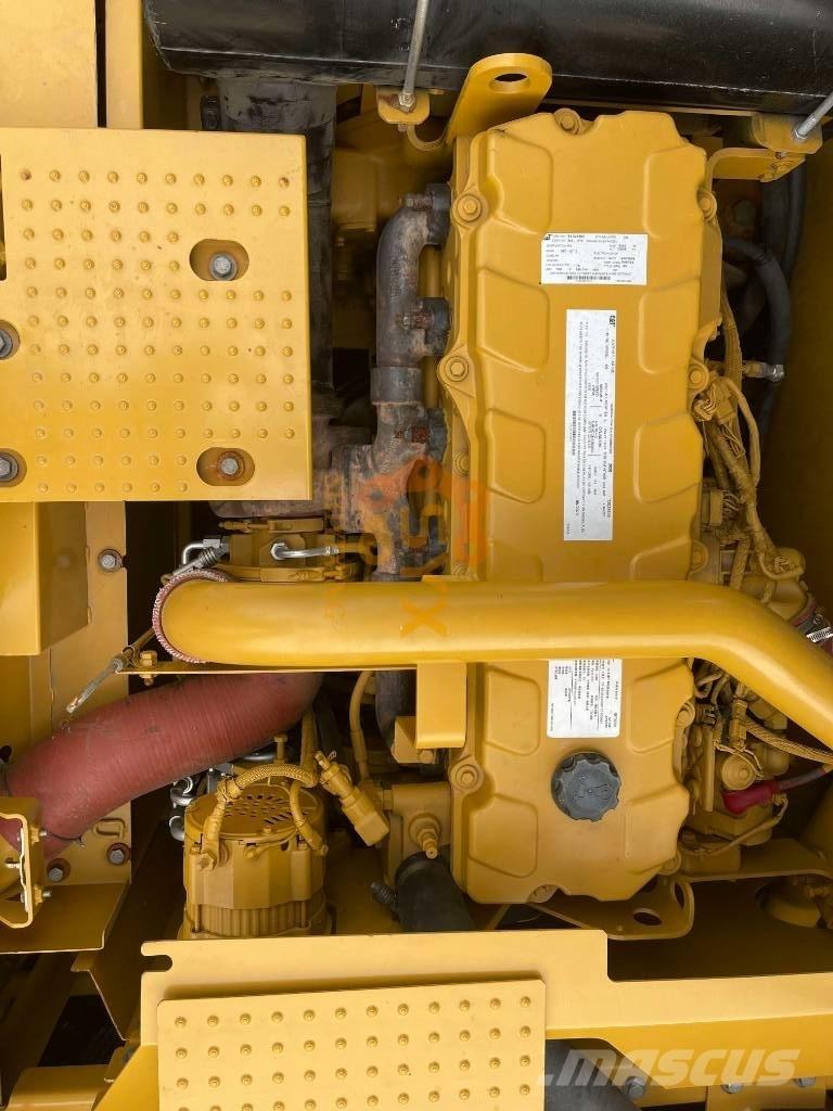 CAT 336 D2 Paletli ekskavatörler