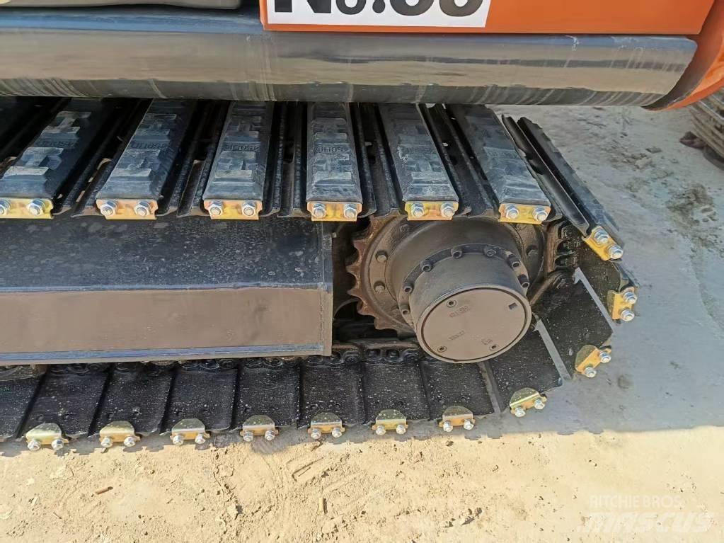 Hitachi ZX 70 Midi ekskavatörler 7 - 12 t
