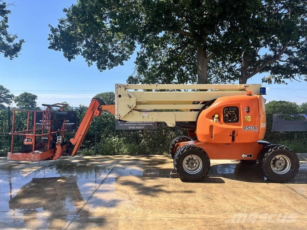 JLG 450 AJ II Körüklü personel platformları