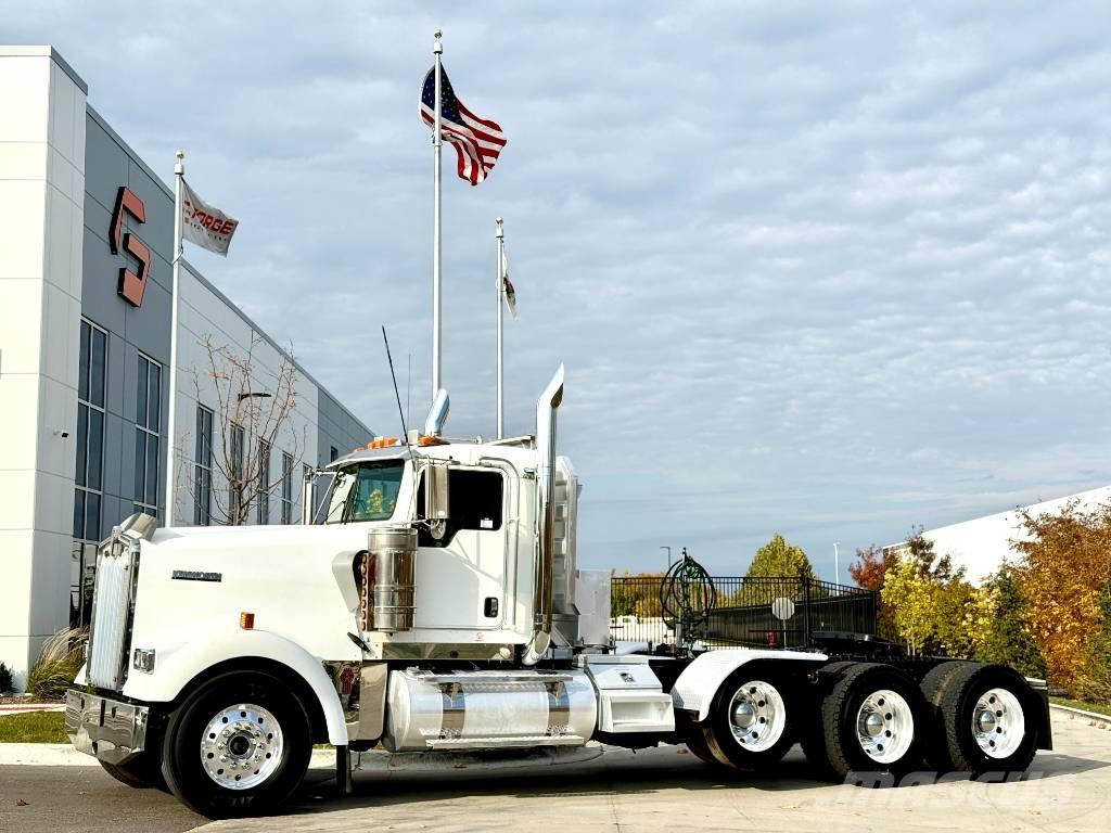 Kenworth W 900 Çekiciler