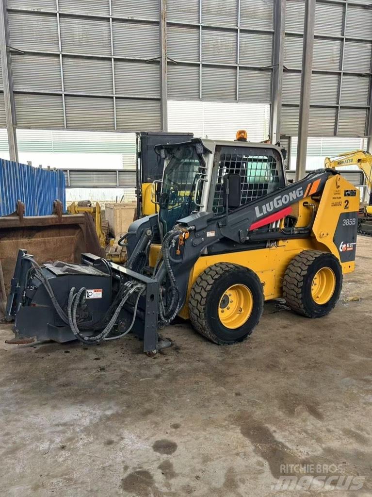 LiuGong 385 B Skid steer loderler