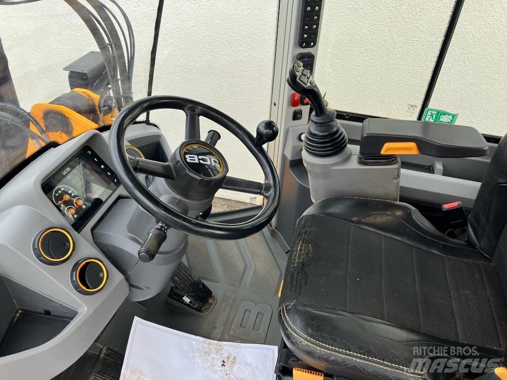 JCB 413S Tekerlekli yükleyiciler