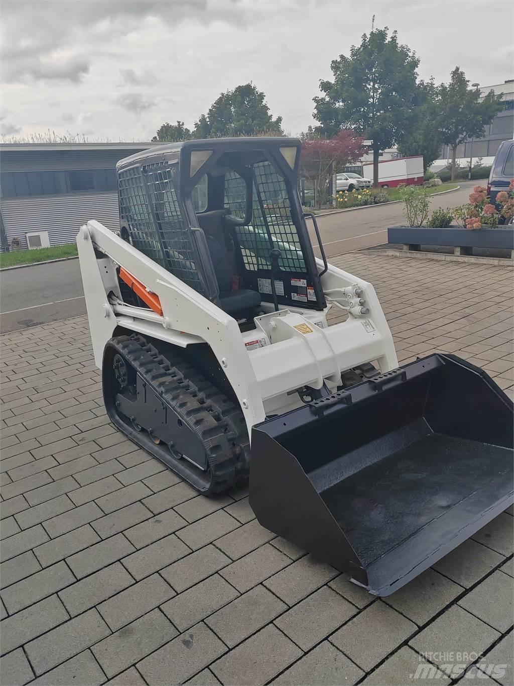 Bobcat T140 Paletli ekskavatörler