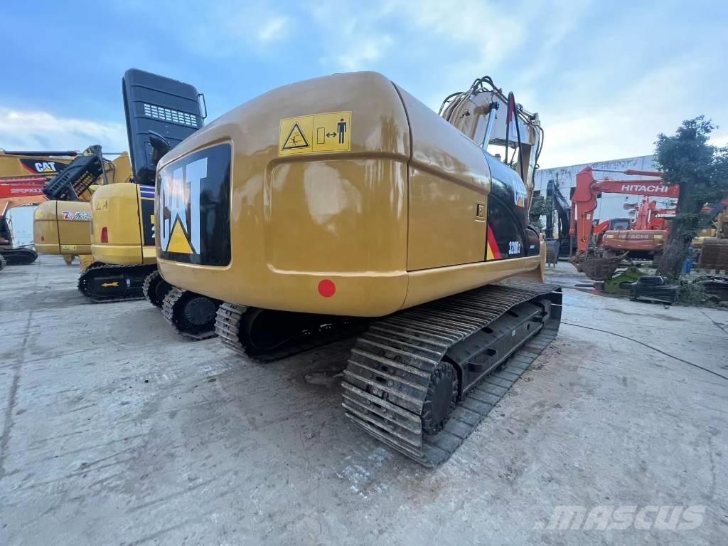 CAT 320 GC Paletli ekskavatörler