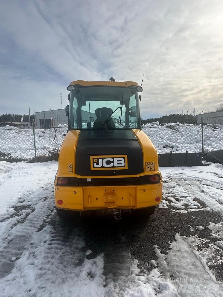 JCB 406 Tekerlekli yükleyiciler