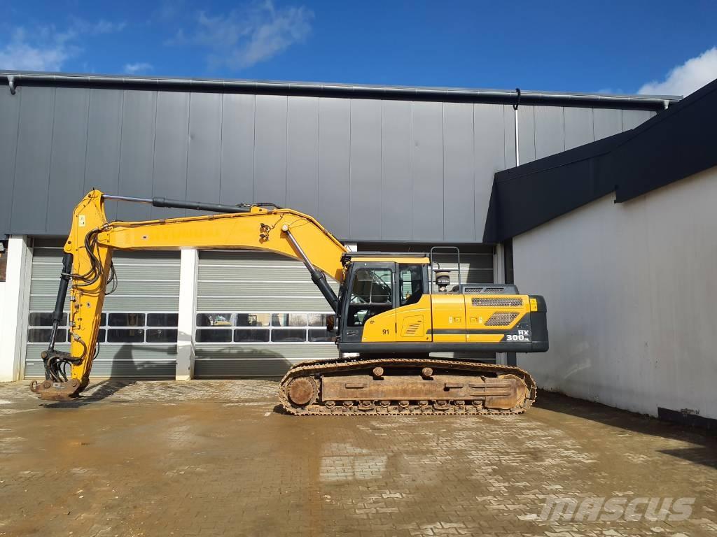 Hyundai HX 300 L Paletli ekskavatörler
