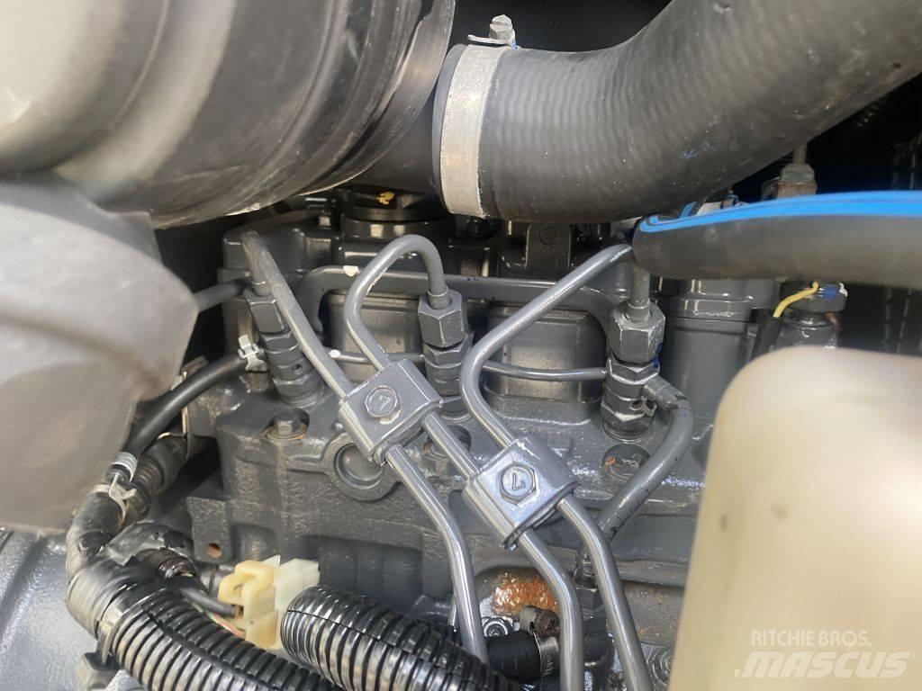 Hitachi ZX18 Paletli ekskavatörler