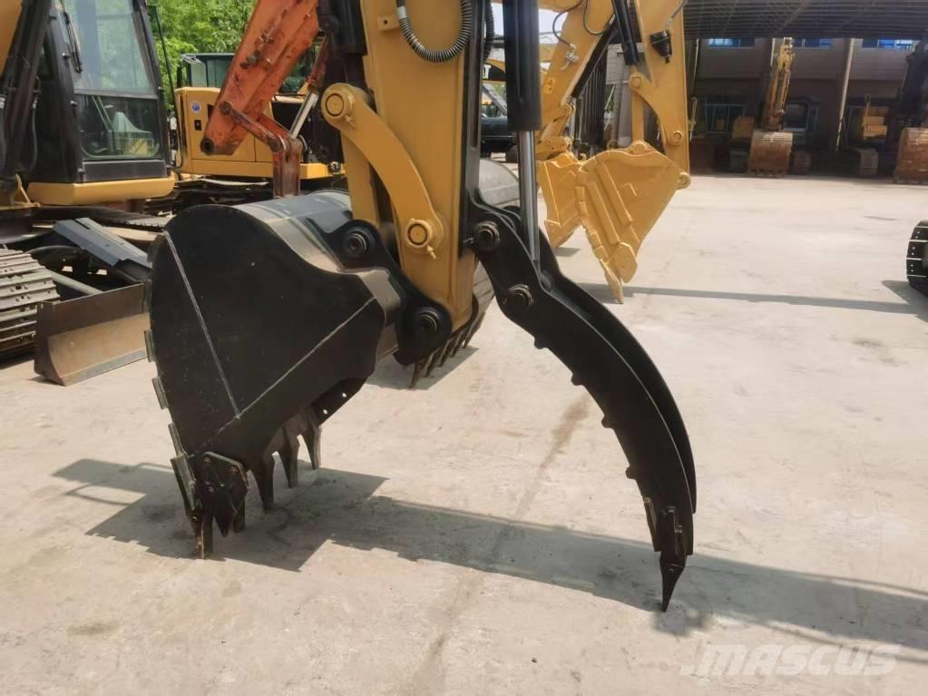 CAT 308E2 Paletli ekskavatörler
