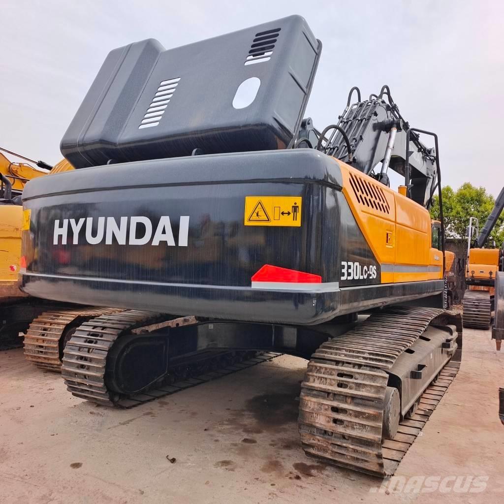 Hyundai 330LC-9T Paletli ekskavatörler