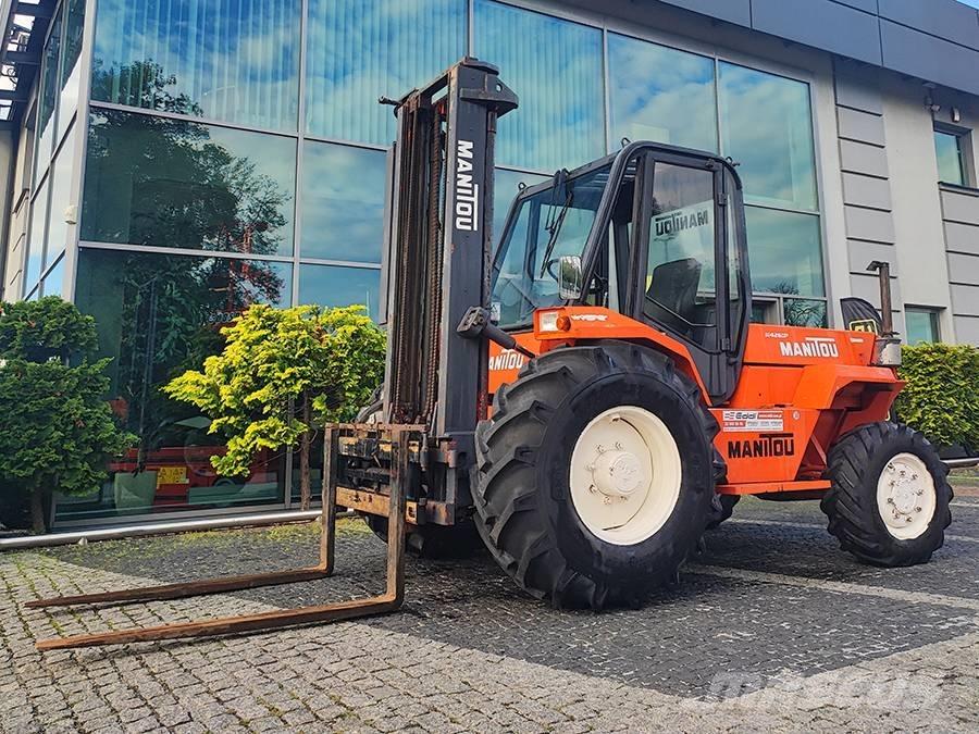 Manitou M 426 CP Arazi tipi forklift