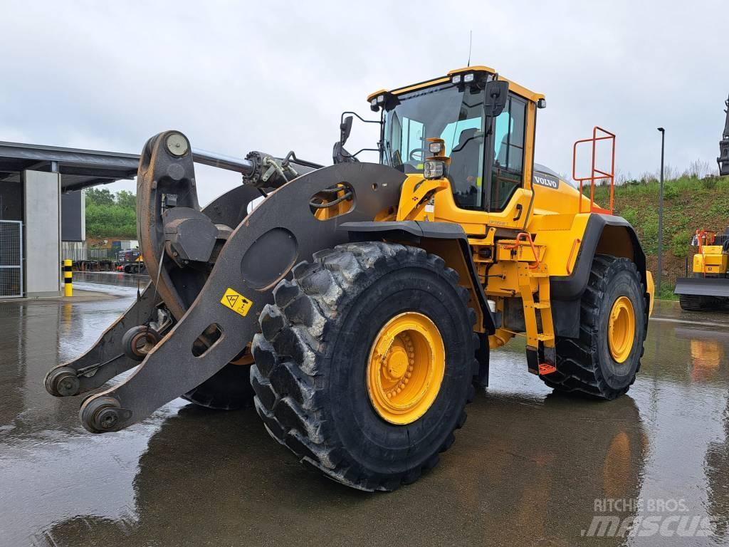 Volvo L 260 H Tekerlekli yükleyiciler