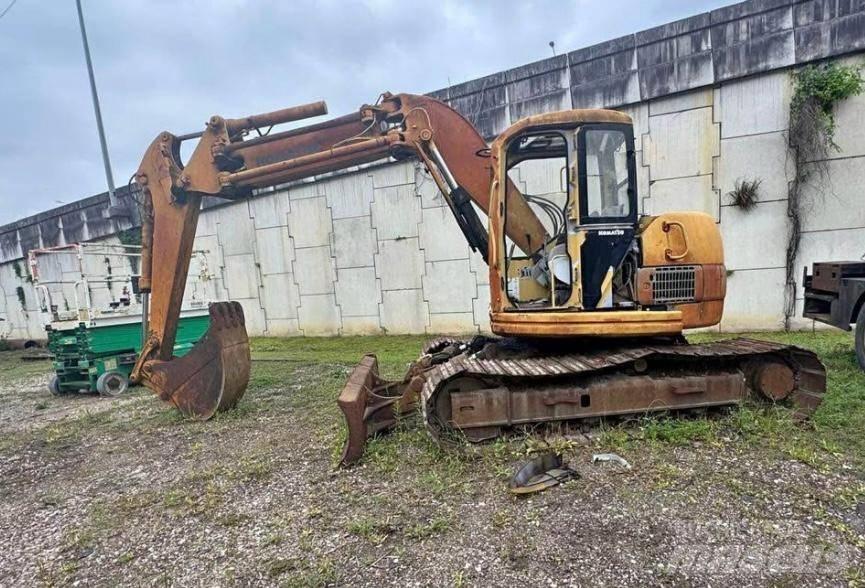 Komatsu PC 128 UU-1E Paletli ekskavatörler