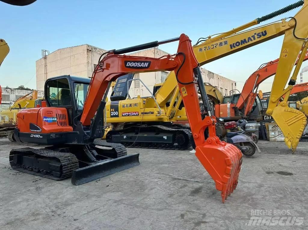 Doosan DX60-9C Mini ekskavatörler, 7 tona dek