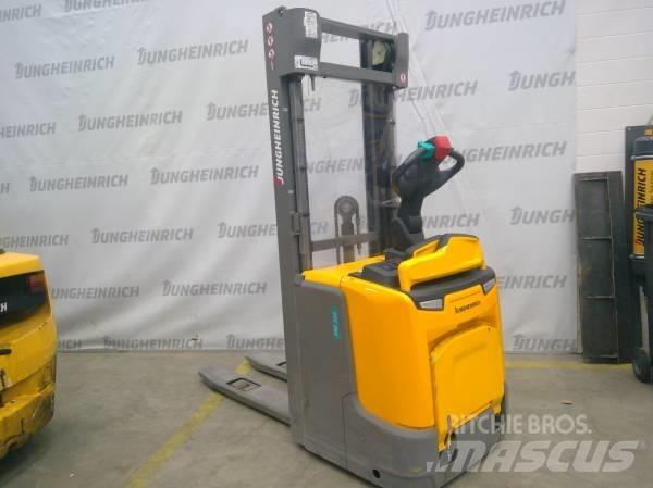 Jungheinrich ERC 212 Akülü depo ekipmanları