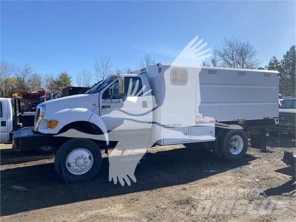 Ford F750 Diger