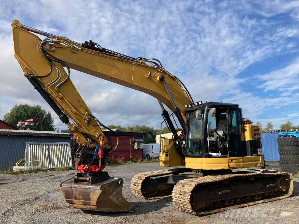 CAT 321 D Paletli ekskavatörler