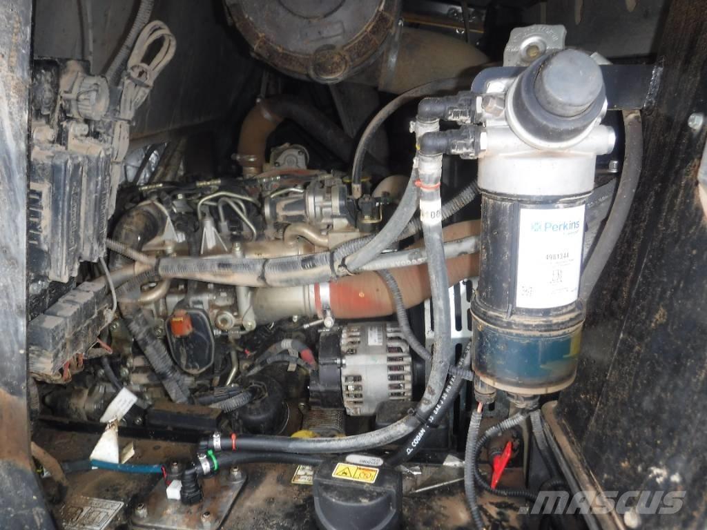 Mecalac 6 MDX Belden kirma kamyonlar