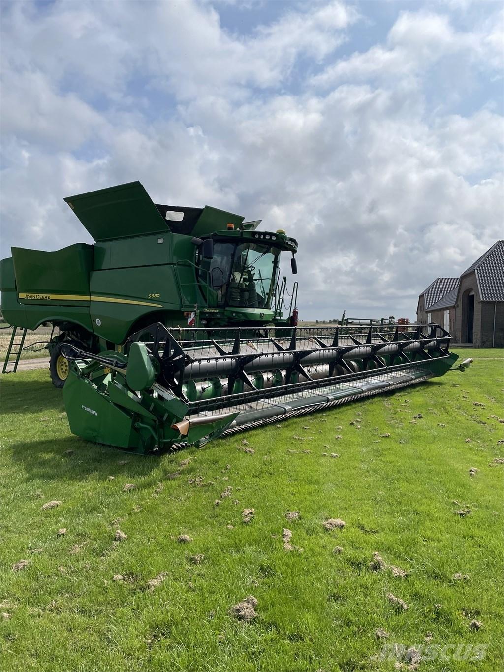 John Deere S 680 Biçerdöverler