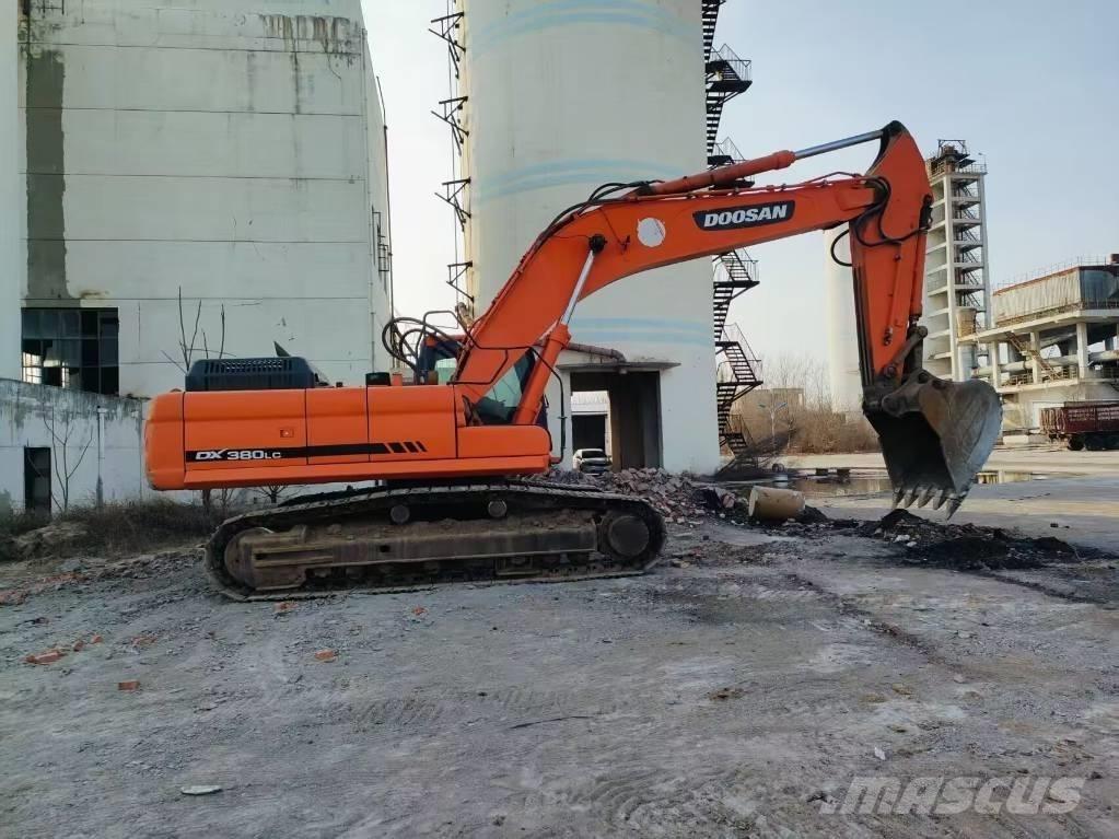 Doosan DX 380 LC Paletli ekskavatörler
