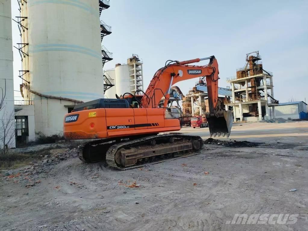 Doosan DX 380 LC Paletli ekskavatörler