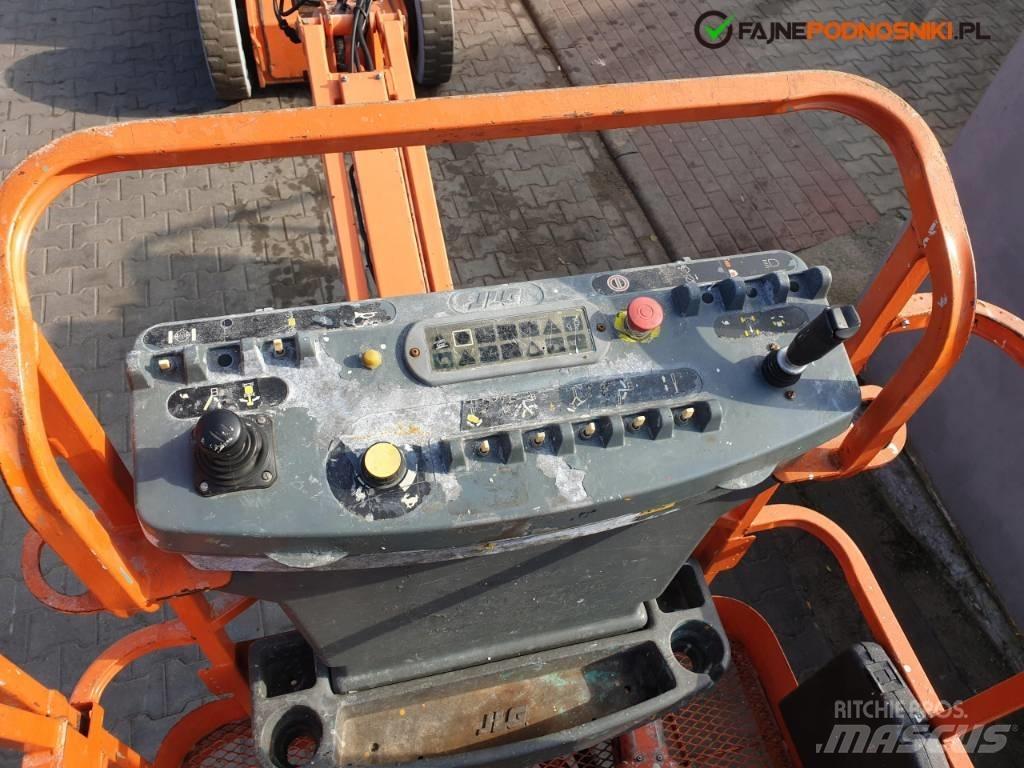 JLG E 300 AJP Körüklü personel platformları