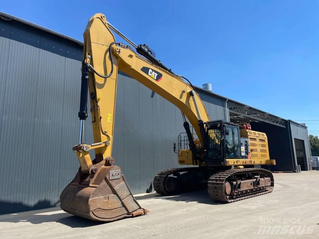 CAT 374F L Paletli ekskavatörler