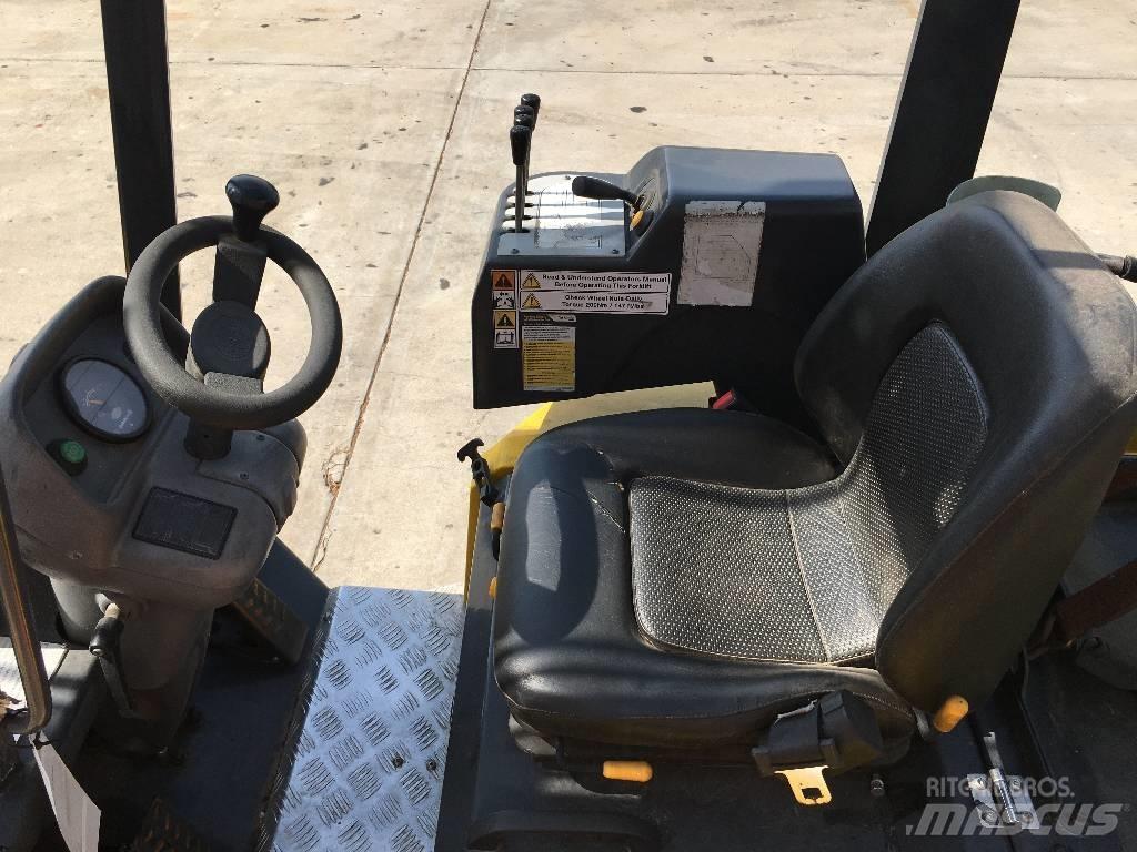 Aisle-Master 20S Dar koridor forklifti